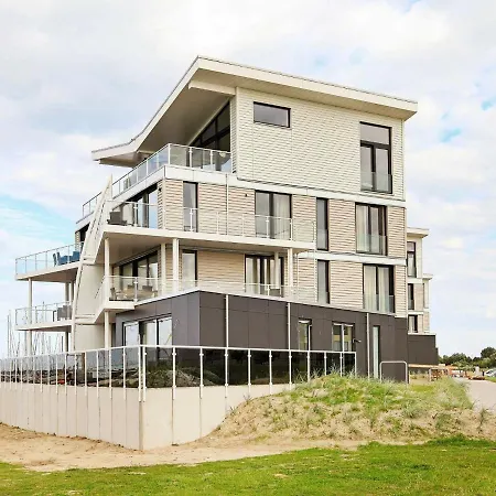 One-bedroom In 8 Apartment